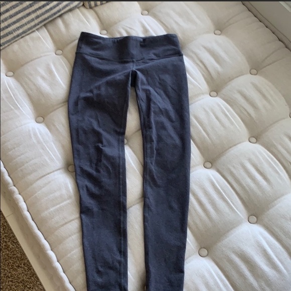 Alo Yoga airbrush leggings - Picture 3 of 5